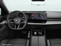 Gebraucht BMW 540 286 PS (210 kW) 2026 Grau Limousine