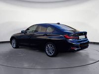 gebraucht BMW 330 i xDrive Sport Line Automatic Innovationsp.