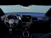 Gebraucht VW T-Roc 150 PS (110 kW) 2025 Grau SUV