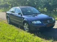 Gebraucht VW Passat 101 PS (74 kW) 2004 Blau Limousine