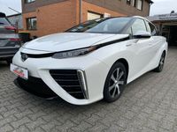 Gebraucht Toyota Mirai 154 PS (113 kW) 2016 Weiß Limousine