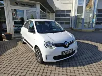 Gebraucht Renault Twingo Equilibre 65 PS (47 kW) 2023 Pyrénéesweiß Kleinwagen