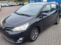 Gebraucht Toyota Verso Executive 124 PS (91 kW) 2013 Blau Van / Kleinbus