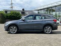 gebraucht BMW X1 sDrive20i Aut. Advantage / Glasdach / Navigation