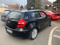 Gebraucht BMW 118 143 PS (105 kW) 2011 Schwarz Kleinwagen