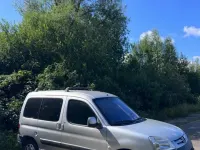 Gebraucht Peugeot Partner 66 PS (48 kW) 2008 Silber Van / Kleinbus