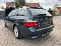 Gebraucht BMW 530 235 PS (172 kW) 2008 Grün Kombi