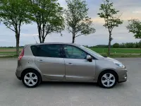 Gebraucht Renault Scénic III Dynamique 110 PS (80 kW) 2011 Stone Van / Kleinbus