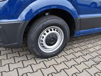 Neu VW Crafter 140 PS (102 kW) 2025 Deep ocean blue Van