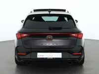 Gebraucht Cupra Leon VZ 333 PS (244 kW) 2024 Mitternachtsschwarz metallic Kombi