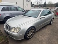 Gebraucht Mercedes CLK500 306 PS (225 kW) 2003 Silber Coupé