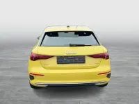 Gebraucht Audi A3 Advanced 110 PS (80 kW) 2023 Gelb Limousine