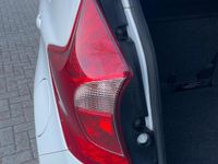 Gebraucht Nissan Note Visia 80 PS (58 kW) 2015 Weiß Kleinwagen