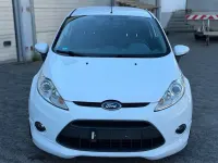 Gebraucht Ford Fiesta Sport 97 PS (71 kW) 2010 Weiß Limousine