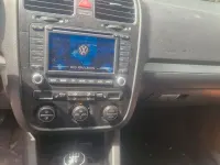 Gebraucht VW Jetta Sportline 105 PS (77 kW) 2005 Blau Limousine