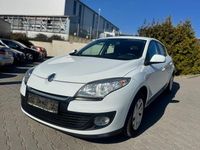 Gebraucht Renault Mégane Expression 110 PS (80 kW) 2013 Weiß Limousine