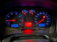 Gebraucht VW Golf IV 75 PS (55 kW) 2000 Silber Kleinwagen