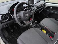 Gebraucht VW up! 60 PS (44 kW) 2016 Weiß Kleinwagen