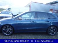 gebraucht Mercedes B220 d 8G-DCT*STANDHEIZUNG*LEDER*LED*VOLLDIGITA