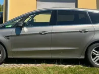 Gebraucht Ford S-MAX Titanium 179 PS (131 kW) 2017 Beige Van / Kleinbus