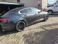 Gebraucht Jaguar XF 204 PS (150 kW) 2011 Schwarz Limousine