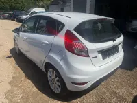 Gebraucht Ford Fiesta Titanium 125 PS (91 kW) 2016 Weiß Kleinwagen