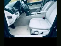 Second-hand Mercedes C200 184 CP (135 kW) 2008 Negru Berlinǎ
