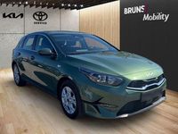 Używany Kia Ceed Comfort 140 KM (102 kW) 2025 Zielony Hatchback