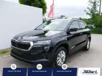Neu Skoda Karoq Selection 150 PS (110 kW) 2026 Blackmagic perleffekt SUV