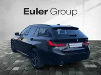 Gebraucht BMW 330e Performance 292 PS (214 kW) 2022 Saphirschwarz Kombi
