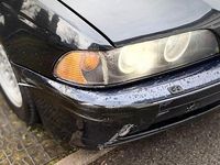 Second-hand BMW 525 190 CP (139 kW) 2003 Albastru Berlinǎ