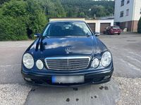 Gebraucht Mercedes E220 150 PS (110 kW) 2005 Schwarz Limousine