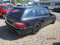 Occasion Mercedes E240 Avantgarde 177 ch (130 kW) 2004 Bleue Berline