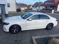 Gebraucht Mercedes E200 204 PS (150 kW) 2024 Weiß Limousine