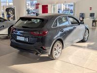 Gebraucht Kia Ceed Vision 140 PS (102 kW) 2024 Pentametal Kleinwagen
