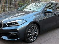 Gebraucht BMW 120 Advantage 190 PS (139 kW) 2020 Grau Kleinwagen