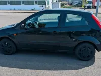 Gebraucht Ford Fiesta 80 PS (58 kW) 2005 Schwarz Kleinwagen