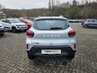 Gebraucht Dacia Spring Essentiel 33 kW (45 PS) 2023 Diamantsilbergrau Kleinwagen