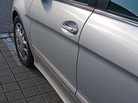 Gebraucht Mercedes B180 105 PS (77 kW) 2007 Silber Van / Kleinbus