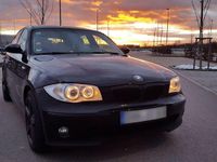 Gebraucht BMW 118 122 PS (89 kW) 2005 Schwarz Kleinwagen