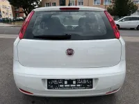 Gebraucht Fiat Punto Basis 69 PS (50 kW) 2017 Bianco divino/zenit/ghiaccio/g Kleinwagen