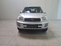 Gebraucht Toyota RAV4 125 PS (91 kW) 2002 Silber SUV