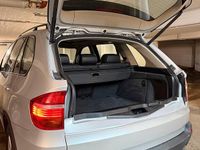 Gebraucht BMW X5 235 PS (172 kW) 2008 Silber SUV