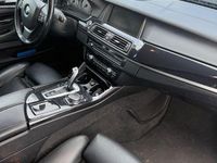 Gebraucht BMW 530 Shadowline 258 PS (189 kW) 2015 Braun Kombi