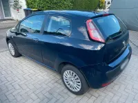 Gebraucht Fiat Punto 77 PS (56 kW) 2010 Blau Kleinwagen