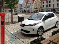 Gebraucht Renault Zoe Intens 100 kW (136 PS) 2019 Weiß Kleinwagen
