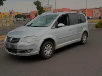 Gebraucht VW Touran 2007 Silber Van / Kleinbus