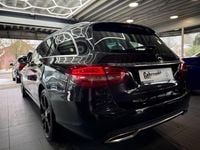 Gebraucht Mercedes C250 204 PS (150 kW) 2015 Schwarz Kombi