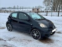 Gebraucht Toyota Aygo Cool 68 PS (50 kW) 2011 Schwarz Kleinwagen