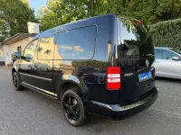 Gebraucht VW Caddy Maxi Life 140 PS (102 kW) 2012 Deep black perleffekt Van / Kleinbus